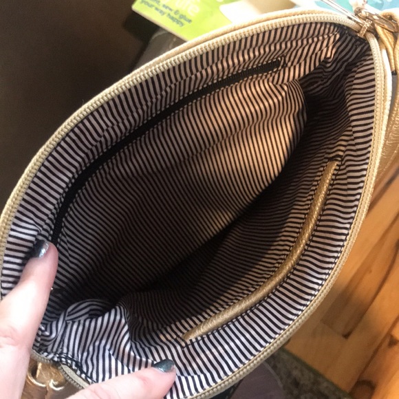 Gold crossbody bag - Picture 10 of 16